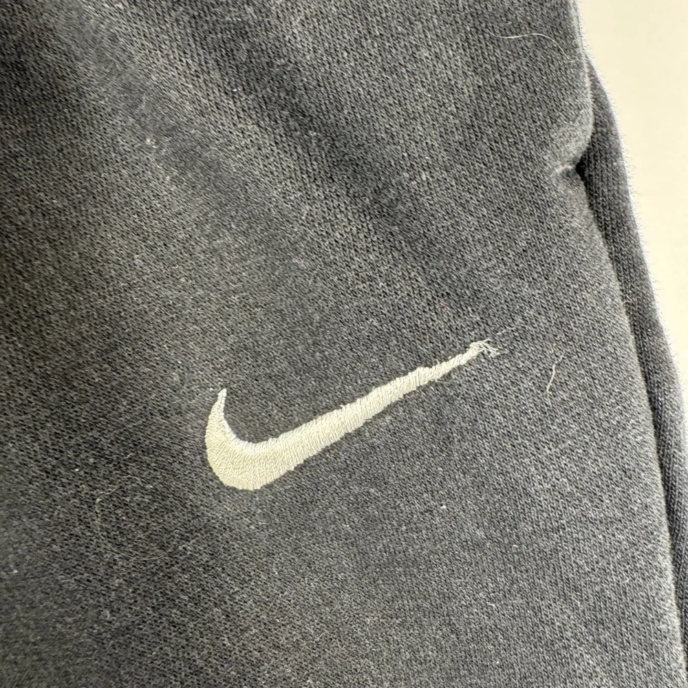 Nike Black sportswear Club Fleece joggers size 1X with pockets
